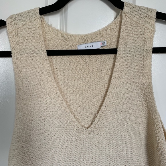 Cream colored neutral knit dress by Lush - Picture 2 of 5